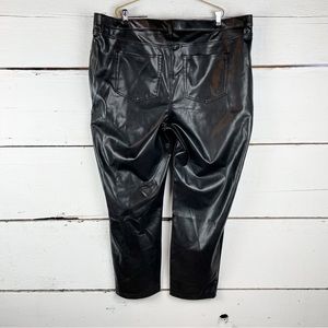 Abercrombie and ditch leather skinny jeans